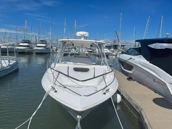 Slide: The Image of Boston Whaler 320 Outrage Cuddy Cabin 2008 - 1