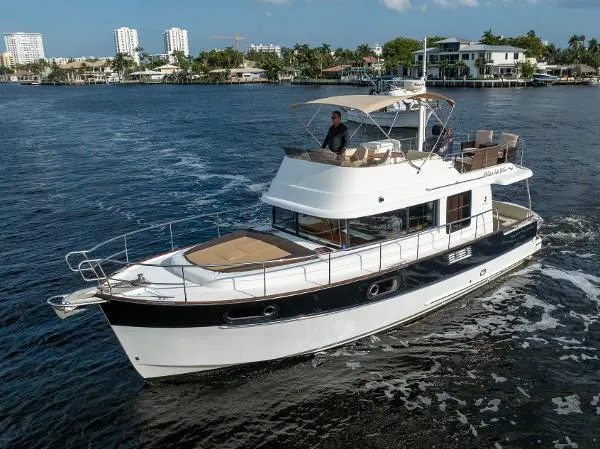 Slide: The Image of Beneteau Swift Trawler 44 2013 - 0