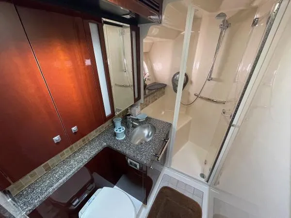 Slide: The Image of Sea Ray 47 Sedan Bridge 2008 - 8