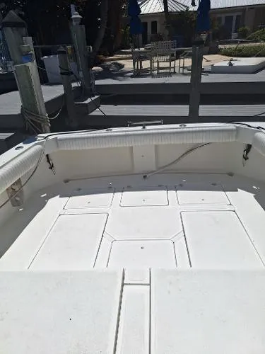 Slide: The Image of Luhrs Alura 35 Express Cruiser 1987 - 10