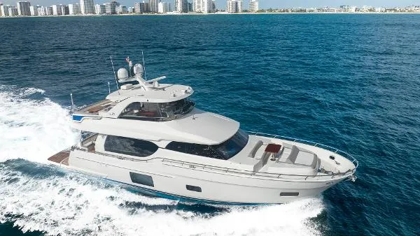 Slide: The Image of Ocean Alexander 70e 2018 - 1