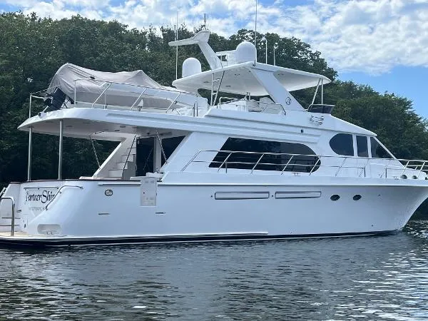 Slide: The Image of Ocean Alexander 64 Pilothouse 2007 - 0