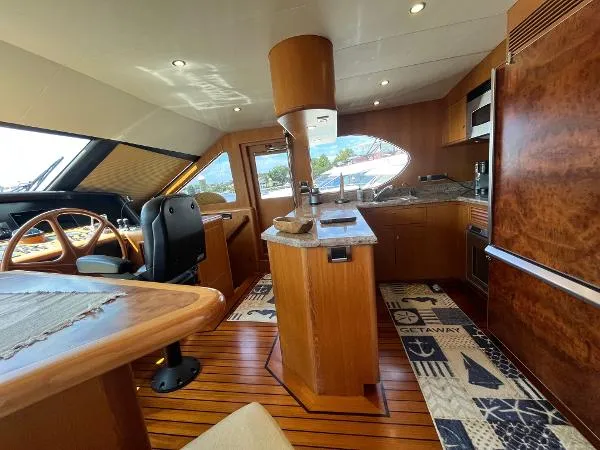 Slide: The Image of Ocean Alexander 64 Pilothouse 2007 - 9