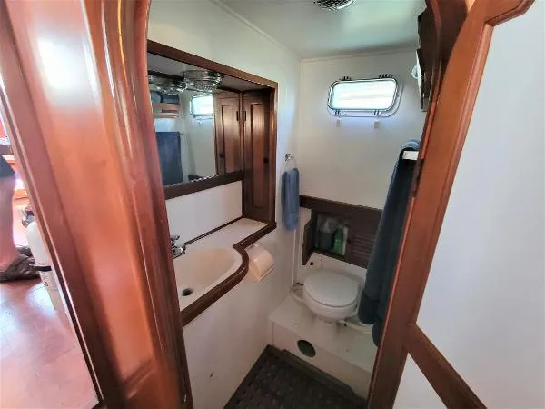 Slide: The Image of Marine Trader 34 Trawler 1983 - 11