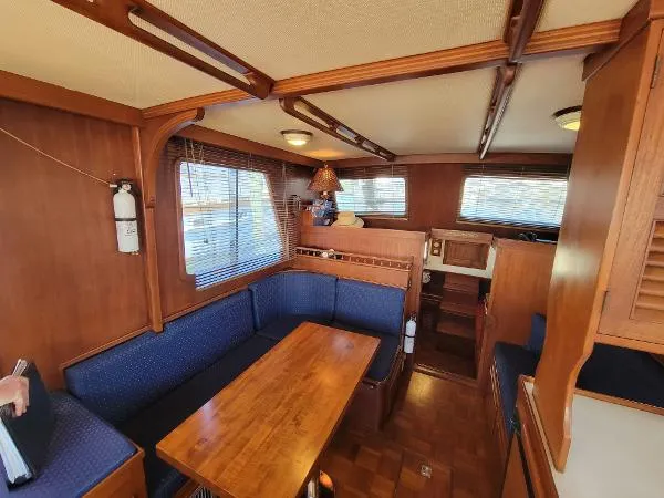Slide: The Image of Marine Trader 34 Trawler 1983 - 5