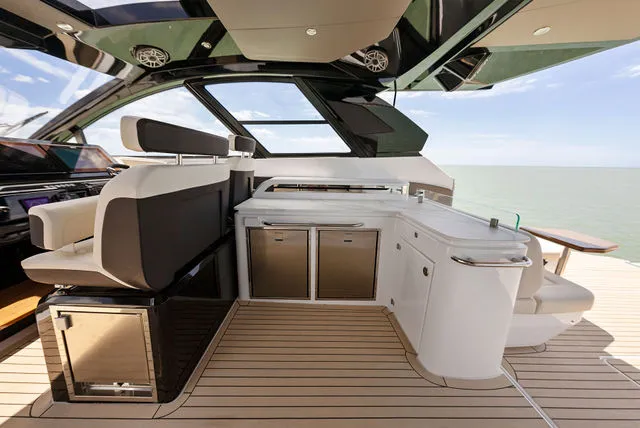 Slide: The Image of Cruisers 50 GLS 2026 - 85