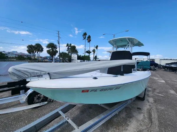 Slide: The Image of Aquasport 230 Pro Bay 2021 - 1