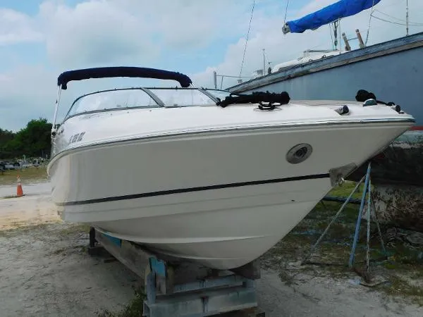 Slide: The Image of Regal 2400 Bowrider 2005 - 9
