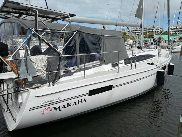 Slide: The Image of Catalina 425 2022 - 1