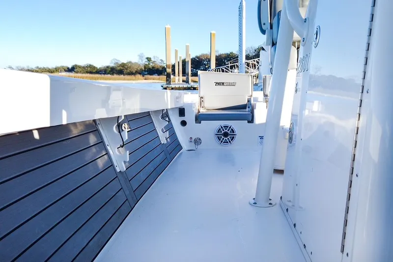 Slide: The Image of Interior view of 2024 Pathfinder 2600 TRS boat. - 41