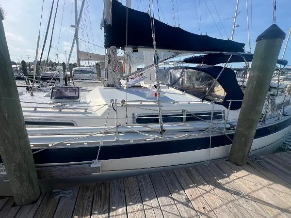 Slide: The Image of Moody 40 (Primrose) 1980 - 9