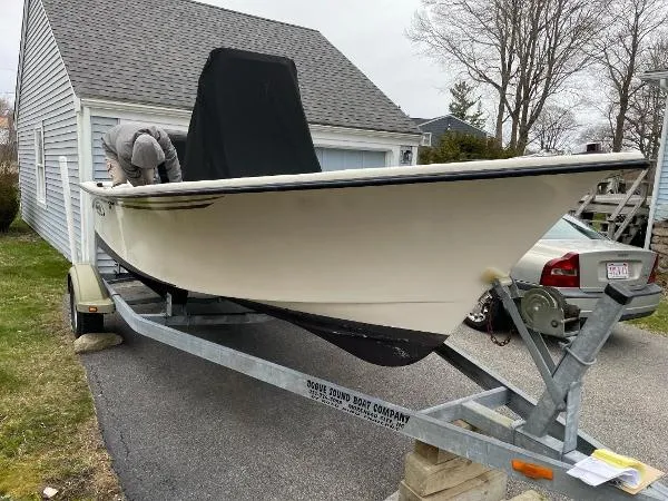 Slide: The Image of May-Craft 1800 Center Console 2008 - 8