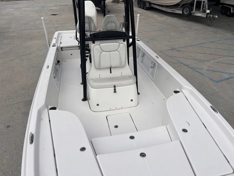 Slide: The Image of Blue Wave 2400 PureBay 2017 - 7