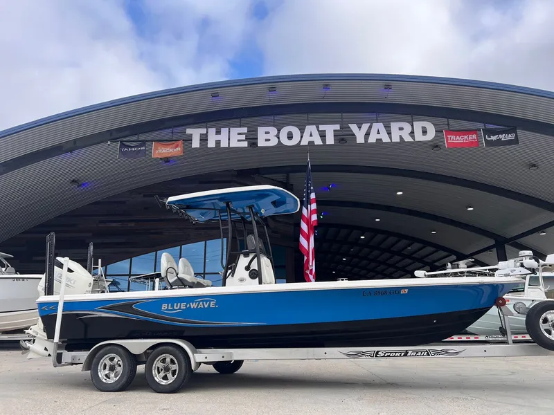 Slide: The Image of Blue Wave 2400 PureBay 2017 - 8