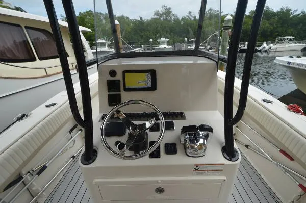 Slide: The Image of Sea Chaser 27 HFC 2018 - 11