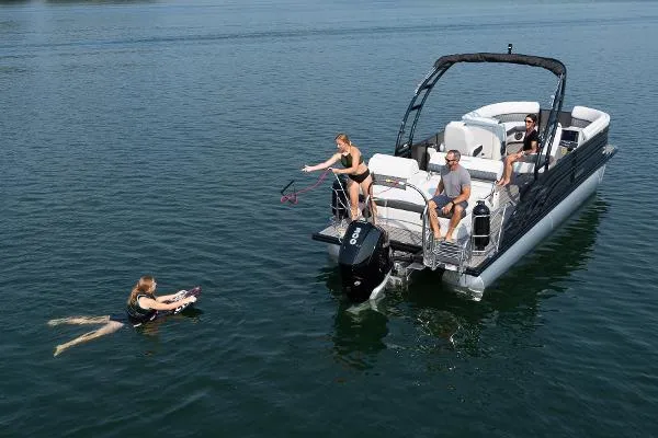 Slide: The Image of Harris 250 Sunliner Sport 2023 - 3