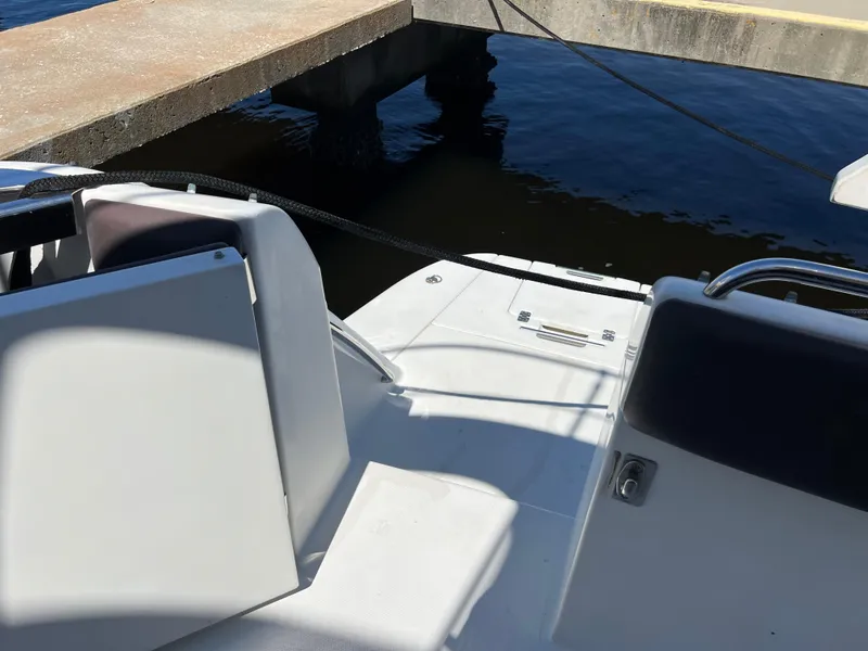 Slide: The Image of Carver Yachts 53 Voyager 2005 - 6