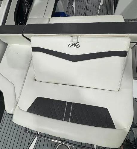 Slide: The Image of Monterey 278SS Super Sport 2019 - 10