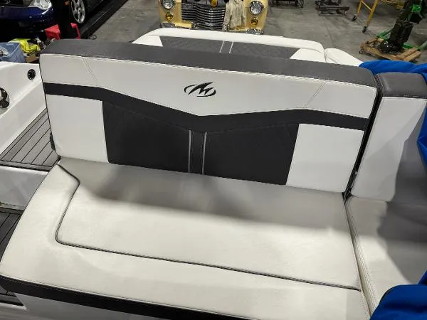 Slide: The Image of Monterey 278SS Super Sport 2019 - 7
