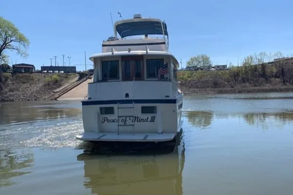 Slide: The Image of Hatteras 53 Extended Deckhouse Motor Yacht 1984 - 5