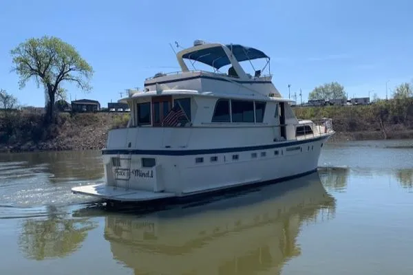 Slide: The Image of Hatteras 53 Extended Deckhouse Motor Yacht 1984 - 6