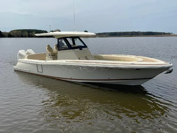 Slide: The Image of Chris-Craft Catalina 30 2019 - 0