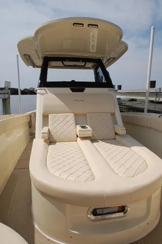 Slide: The Image of Chris-Craft Catalina 30 2019 - 1