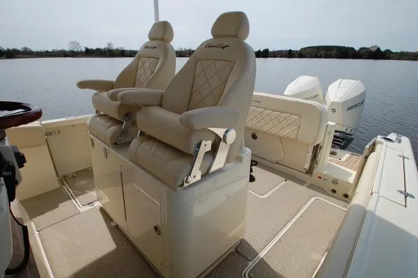 Slide: The Image of Chris-Craft Catalina 30 2019 - 3