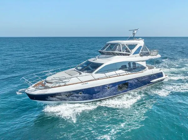 Slide: The Image of Azimut Flybridge 55 2019 - 0