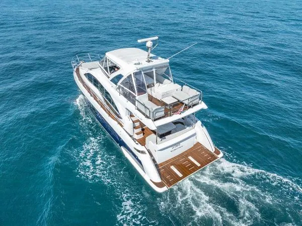 Slide: The Image of Azimut Flybridge 55 2019 - 3