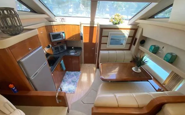 Slide: The Image of Carver Yachts 43 Motor Yacht 2006 - 3
