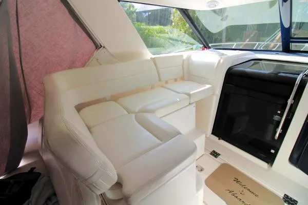 Slide: The Image of Tiara 3600 Sovran 2006 - 10