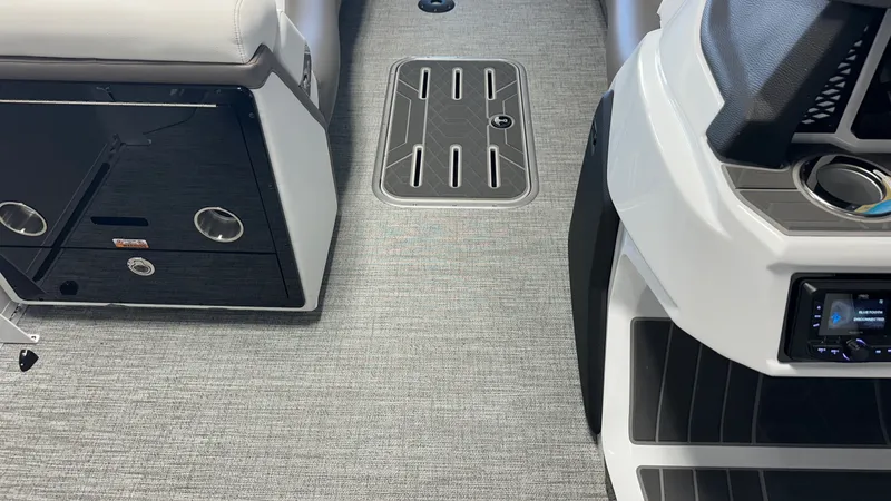 Slide: The Image of Premier 270INTRIGUE 2027 - 48
