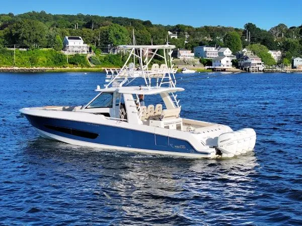 Slide: The Image of Boston Whaler 420 Outrage 2017 - 3