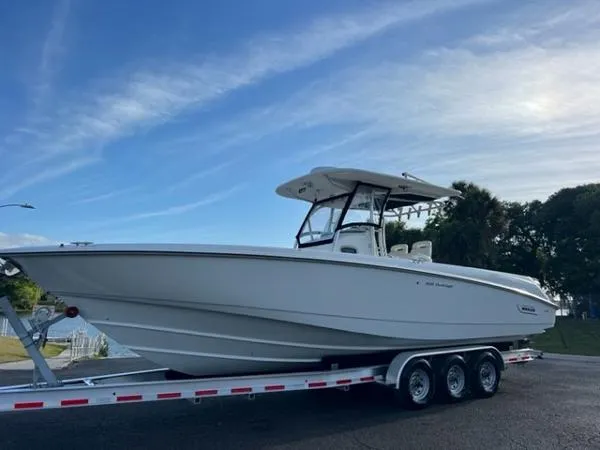 Slide: The Image of Boston Whaler 320 Outrage 2004 - 0