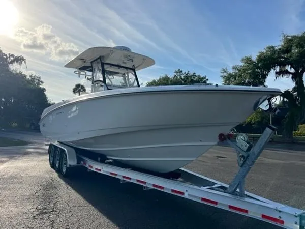 Slide: The Image of Boston Whaler 320 Outrage 2004 - 10