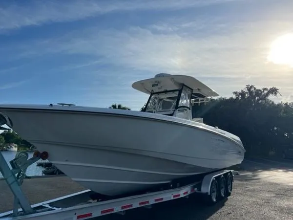 Slide: The Image of Boston Whaler 320 Outrage 2004 - 2