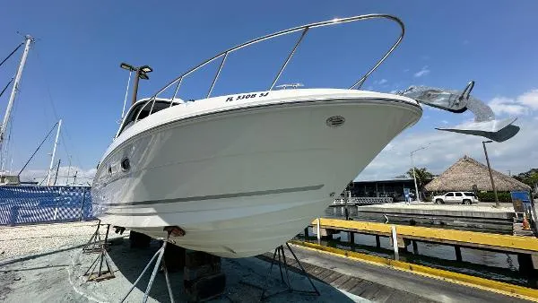 Slide: The Image of Sea Ray 310 Sundancer 2013 - 5