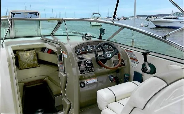 Slide: The Image of Sea Ray 215 Weekender 2007 - 8