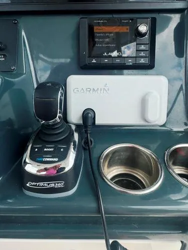 Slide: The Image of Cobia 301 Seakeeper 2019 - 8