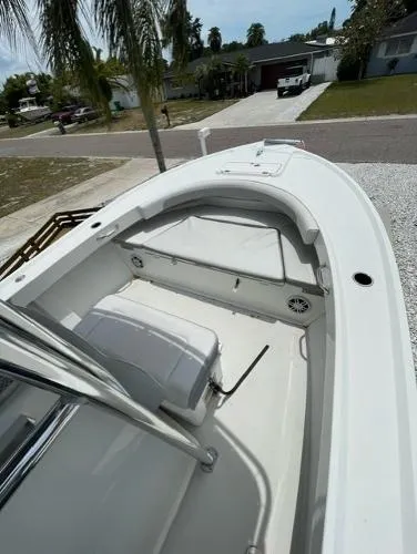 Slide: The Image of Parker Marine 2100SE 2022 - 5