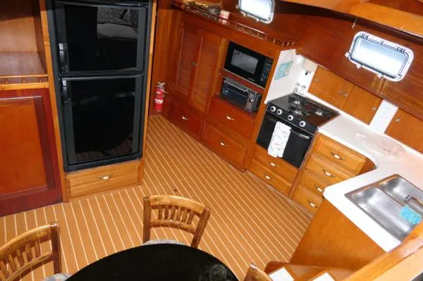 Slide: The Image of Gulfstar Aft Cabin Sundeck Trawler 1975 - 10