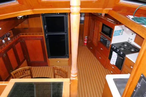 Slide: The Image of Gulfstar Aft Cabin Sundeck Trawler 1975 - 11