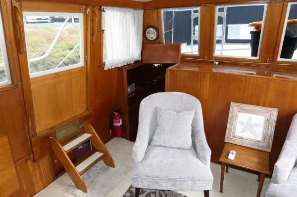 Slide: The Image of Gulfstar Aft Cabin Sundeck Trawler 1975 - 5