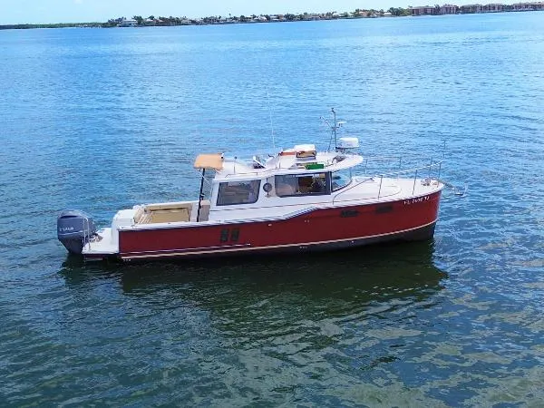 Slide: The Image of Ranger Tug R-27 2021 - 2