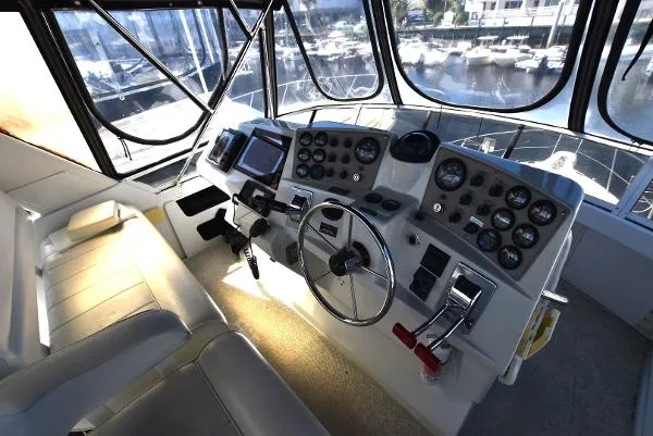Slide: The Image of Carver Yachts 356 Aft Cabin 1999 - 3