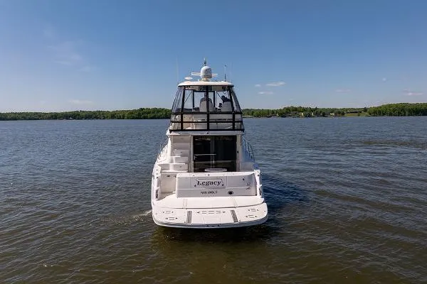 Slide: The Image of Sea Ray 52 Sedan Bridge 2007 - 4
