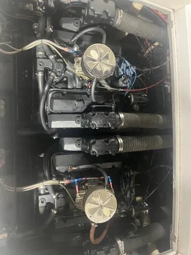 Slide: The Image of Wellcraft 30 Scarab Sport 1984 - 11