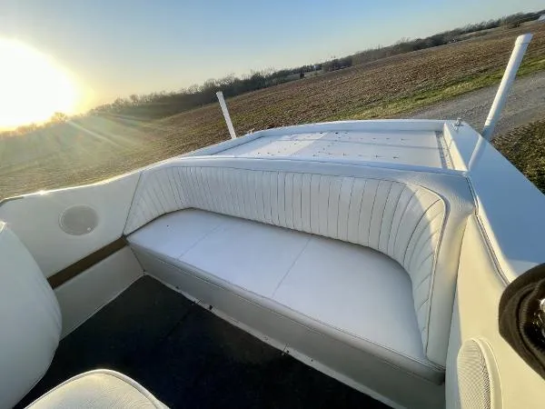 Slide: The Image of Wellcraft 30 Scarab Sport 1984 - 3