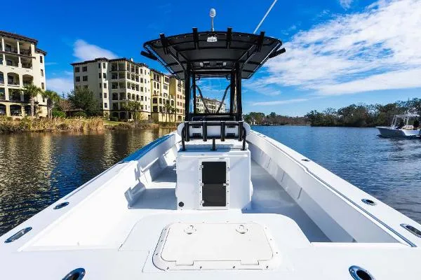 Slide: The Image of Privateer 28 Center Console 2001 - 7